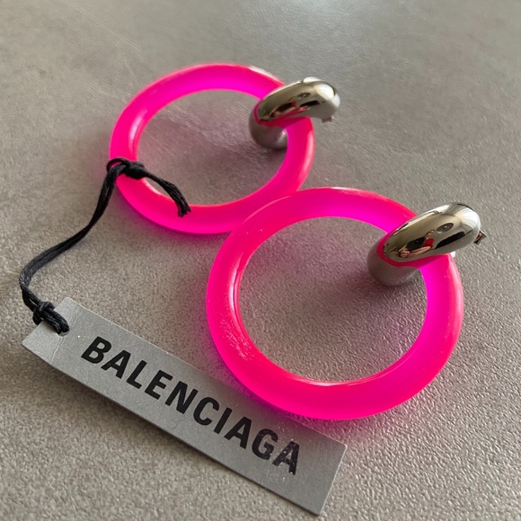 Balenciaga NEW Authentic Neon HOT Pink resin hoops with silver post backs - Picture 3 of 6